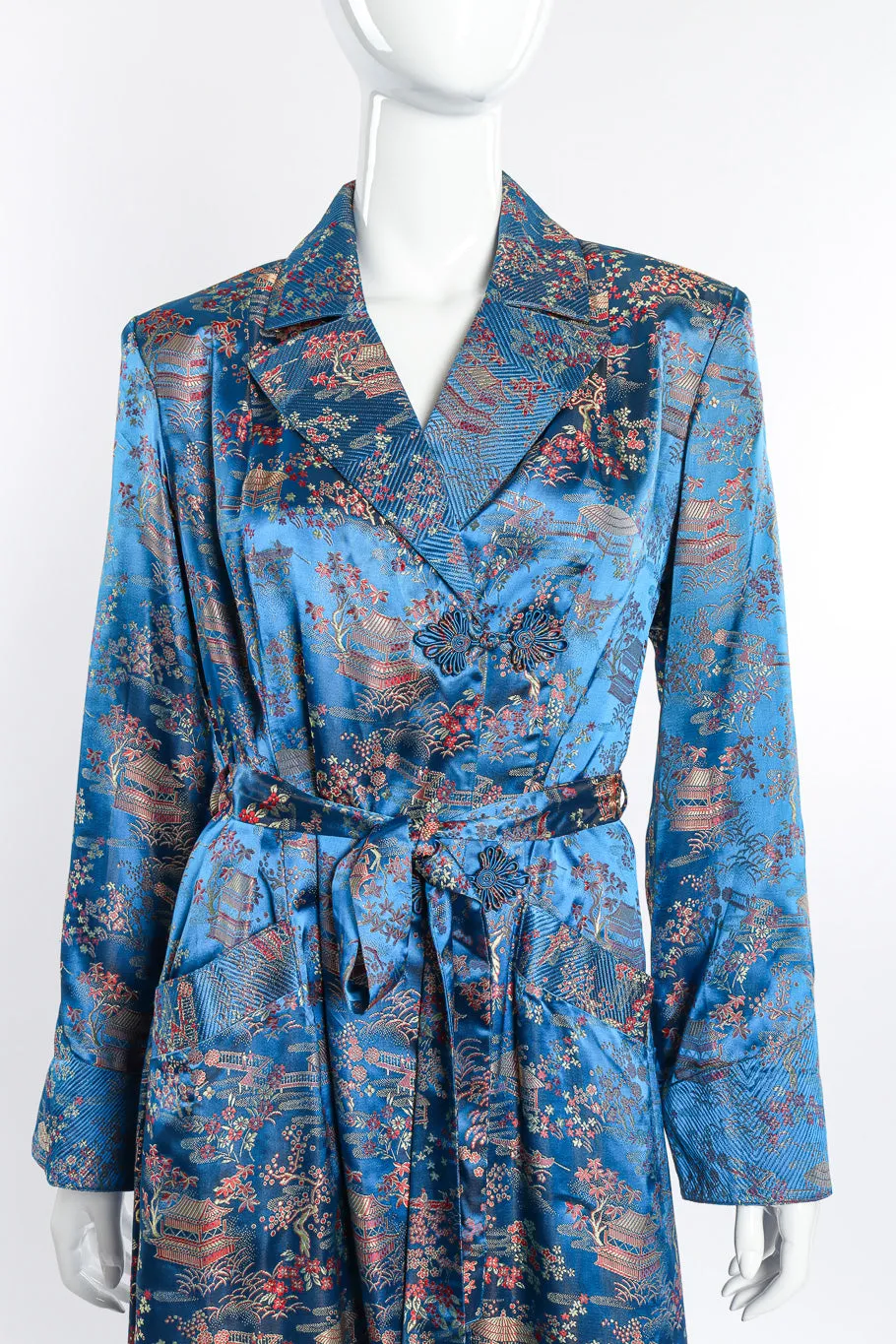 Chinese Village Scene Robe
